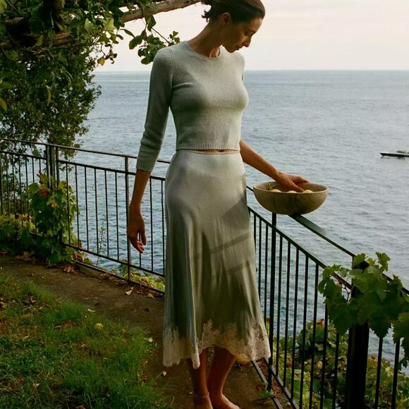 Doen Dresses & Skirts - Doen Ladies Lace Midi Silks A-line Skirt